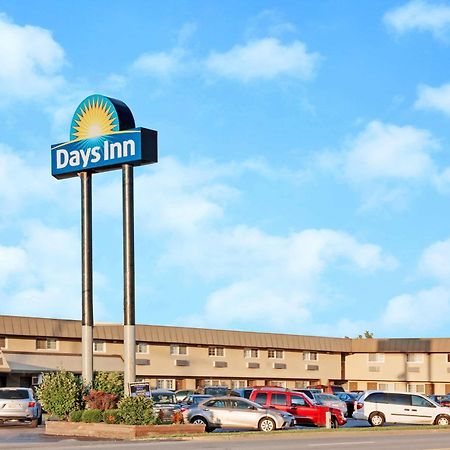 Days Inn By Wyndham Elk Grove Village O'Hare Airport West エクステリア 写真