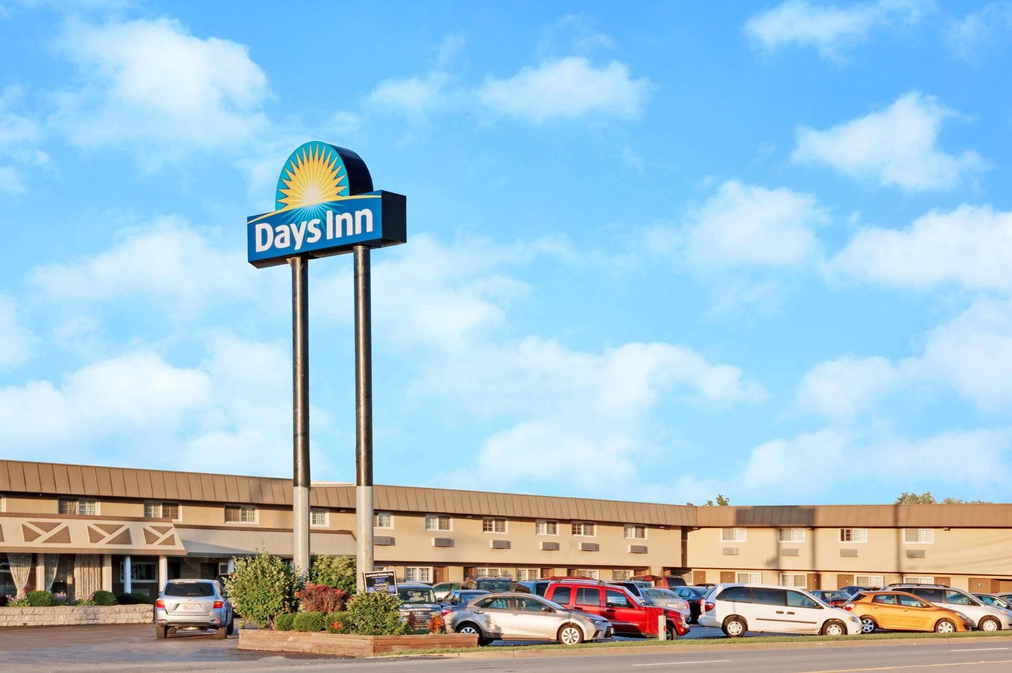 Days Inn By Wyndham Elk Grove Village O'Hare Airport West エクステリア 写真