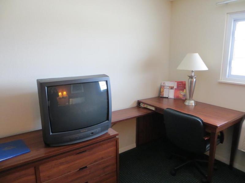 Days Inn By Wyndham Elk Grove Village O'Hare Airport West エクステリア 写真