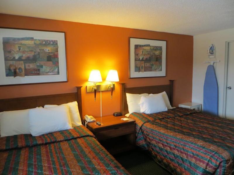 Days Inn By Wyndham Elk Grove Village O'Hare Airport West エクステリア 写真